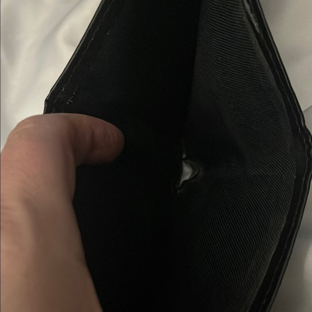 Tommy Hilfiger Black Leather Wallet 3 1/2 x 4“ - Picture 6 of 7